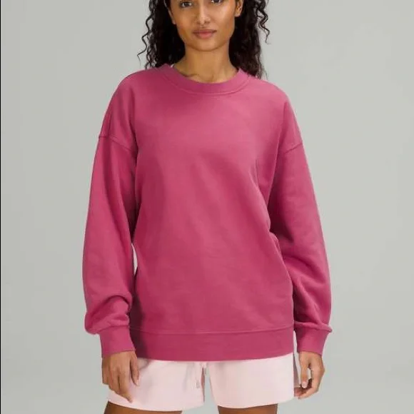 LULULEMON RARE PERFECTLY OVERSIZED CREW PINK LYCHEE - Picture 4 of 6